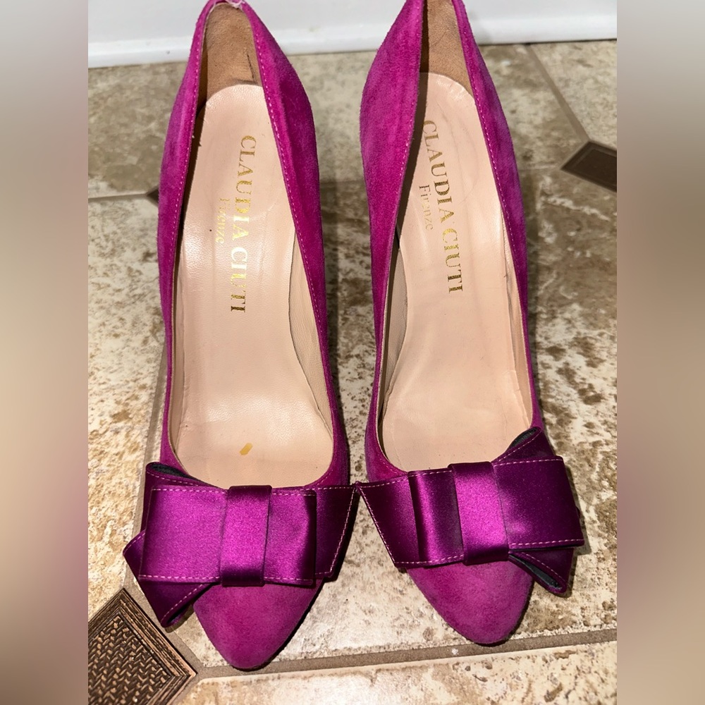 Claudia Ciuti Pink Bow Pump Size 7.5